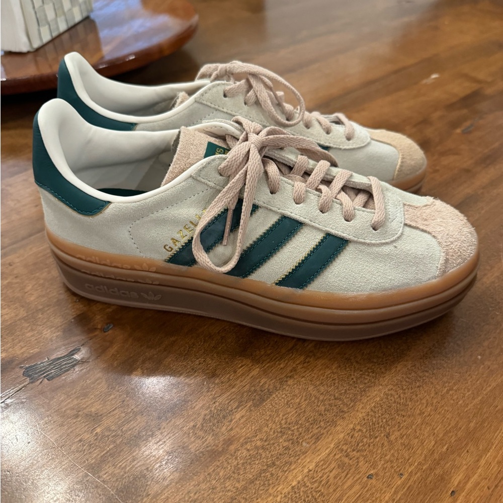 adidas Beige Pink Green Gum-sole Women's Sneakers - Picture 2 of 4